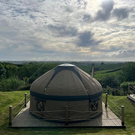 Looe Yurts Hotel Exterior photo